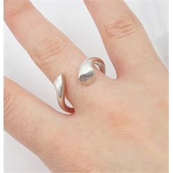 Silver devoted hearts ring by Regitze Overgaard for Georg Jensen, No 262, boxed