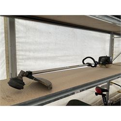 McCulloch Titan TD3000 strimmer - THIS LOT IS TO BE COLLECTED BY APPOINTMENT FROM DUGGLEBY STORAGE, GREAT HILL, EASTFIELD, SCARBOROUGH, YO11 3TX