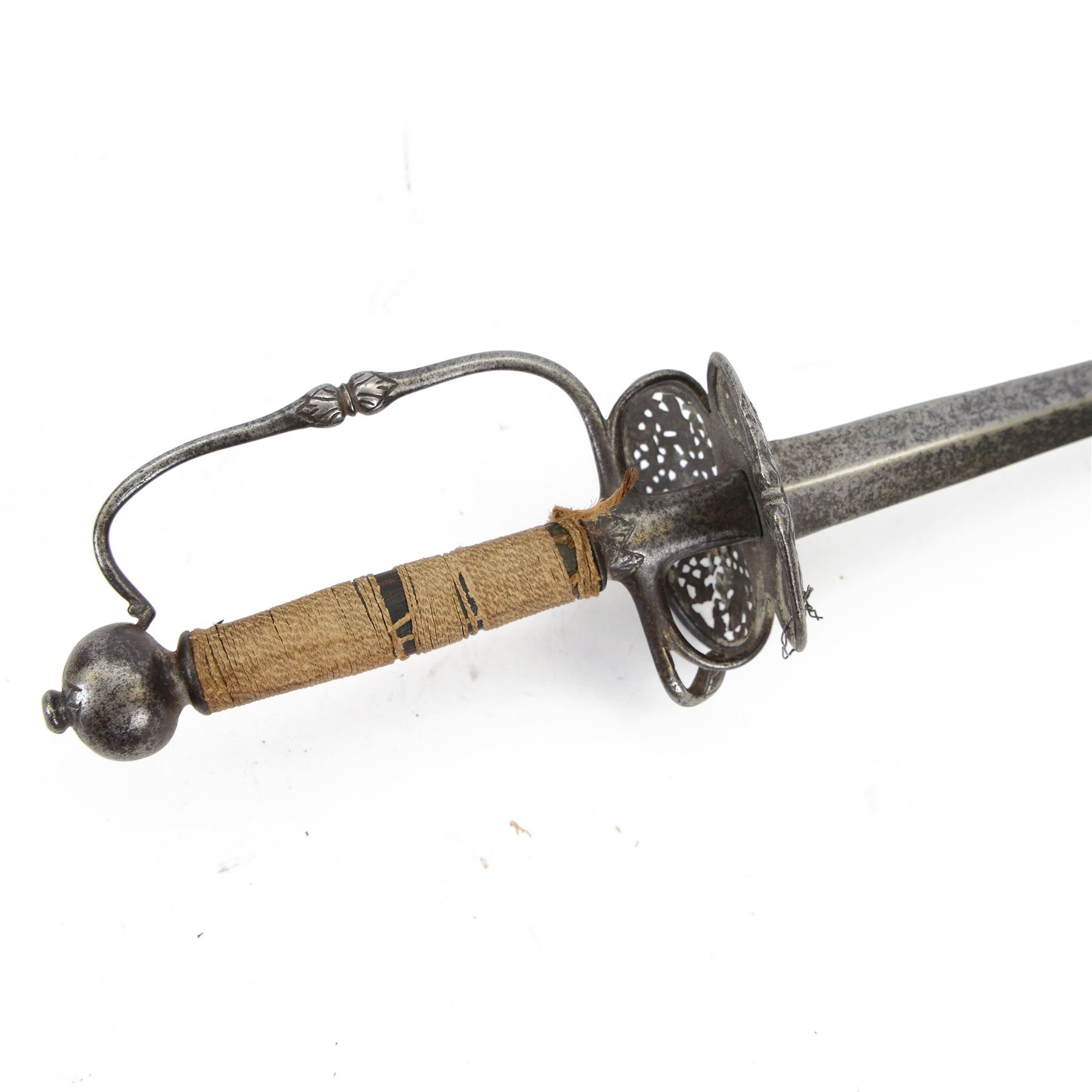 Spanish rapier, with 87cm double edge blade, with priced guard and simple knuckle bow hilt, overall L102cm