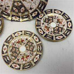 Ten Royal Crown Derby plates all in imari pattern 2451, in various sizes, comprising five D15.5cm, four D18cm and one D23cm
