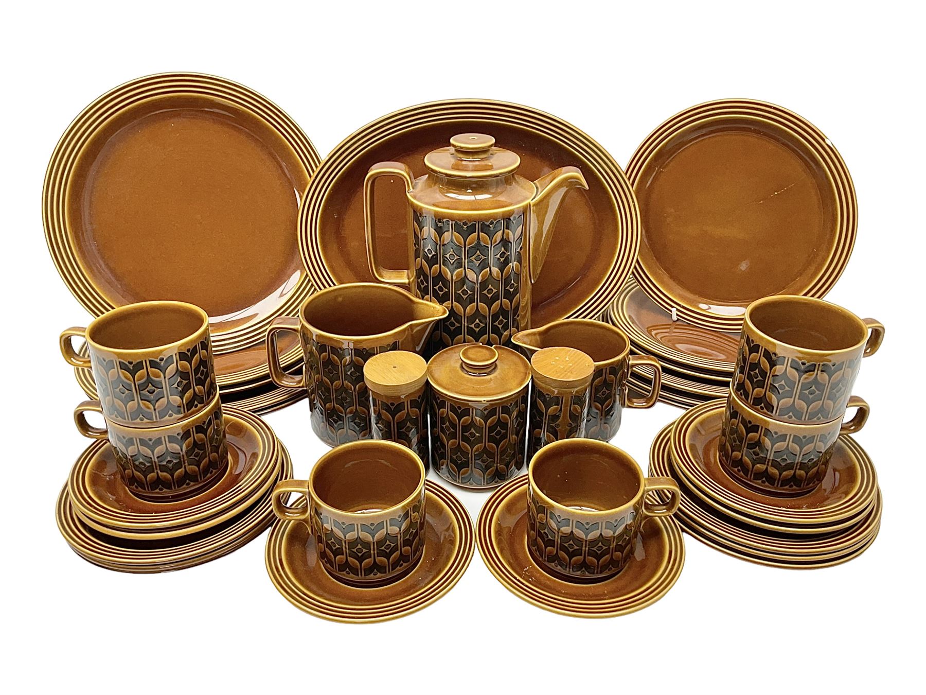 Hornsea Heirloom pattern coffee service for six, comprising of coffee pot, covered sucrier, milk jug, hot water jug, dessert plates, side plates, dinner plates, jug, salt and pepper shakers and serving platter 