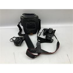 Canon EOS 450D camera with Canon Zoom lens 'EF-S 18-55mm 1:3.5-5.6 IS' with carry bag