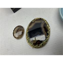 9ct gold agate brooch, gold ring, silver brooch, silver marcasite ladies manual wind wristwatch, collection of costume jewellery and a Smiths Timecal Noddy alarm clock etc 