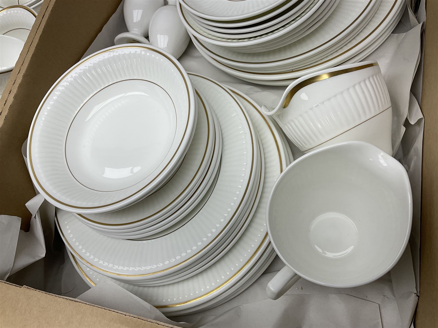 Wedgwood Insignia pattern tea and dinner wares, Wedgwood Chelsea gold pattern teapot and two Wedgwood soup bowls and saucers