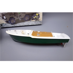  Six model boats - Tri-ang 14