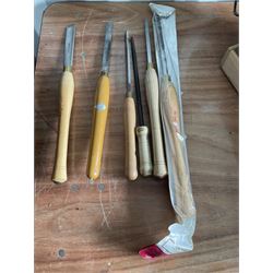 Robert Sorby and other wood turning chisels  - THIS LOT IS TO BE COLLECTED BY APPOINTMENT FROM DUGGLEBY STORAGE, GREAT HILL, EASTFIELD, SCARBOROUGH, YO11 3TX
