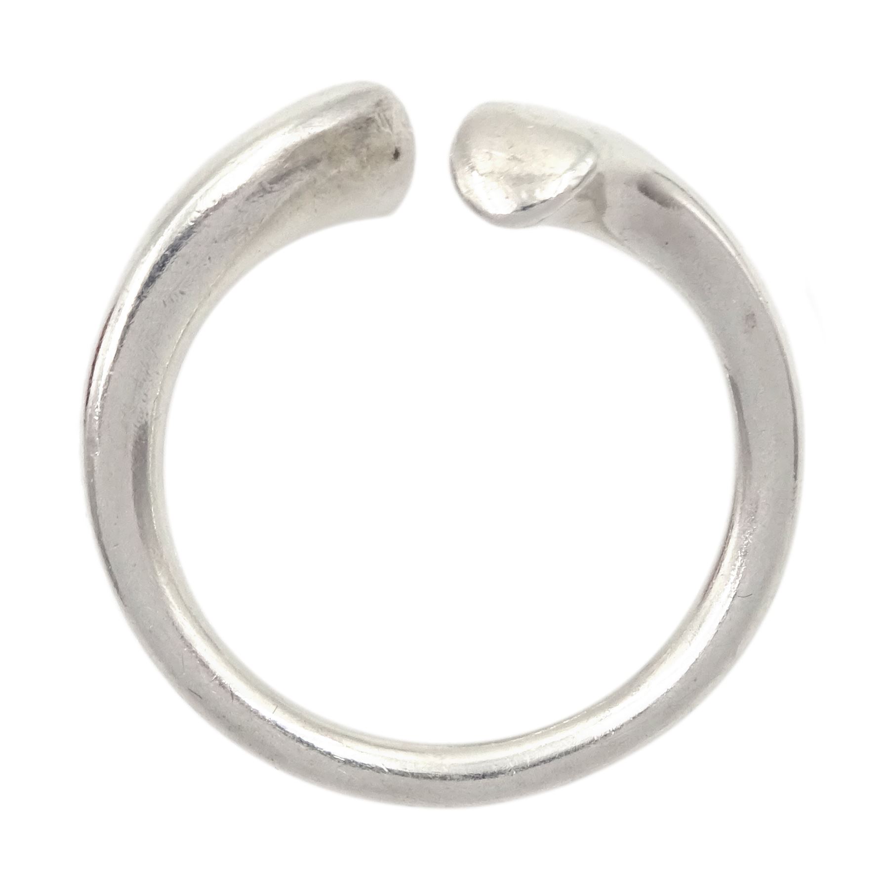 Silver devoted hearts ring by Regitze Overgaard for Georg Jensen, No 262, boxed