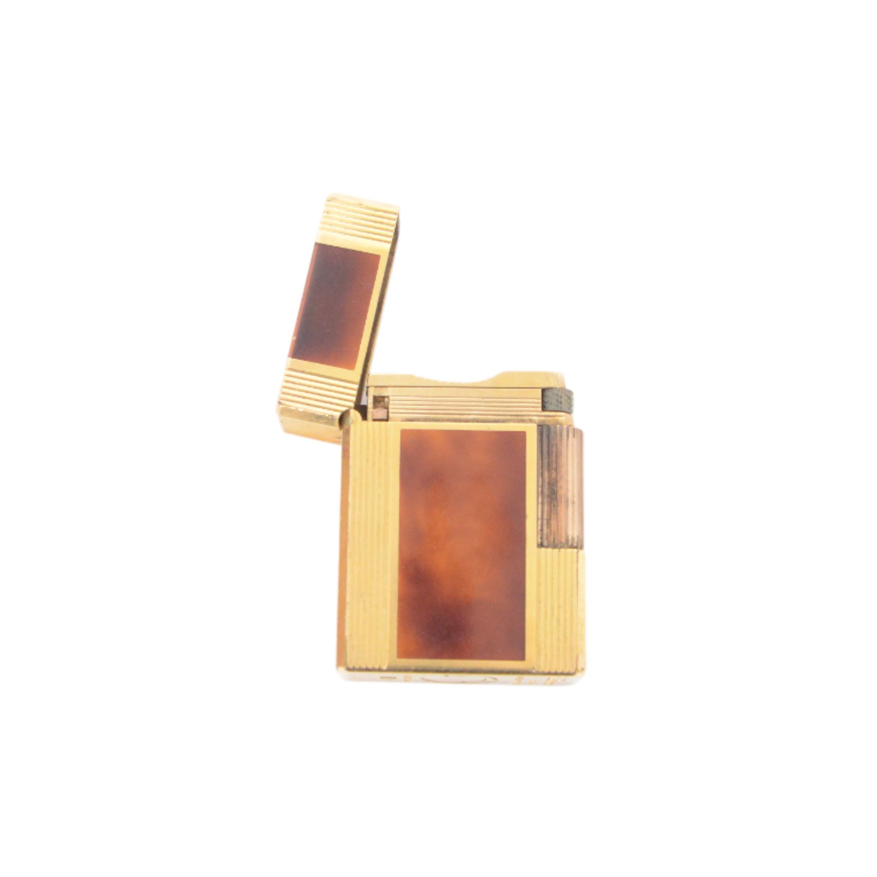 S.T. Dupont gold plated Laque De Chine gas lighter, serial no. 87AG02, in original box