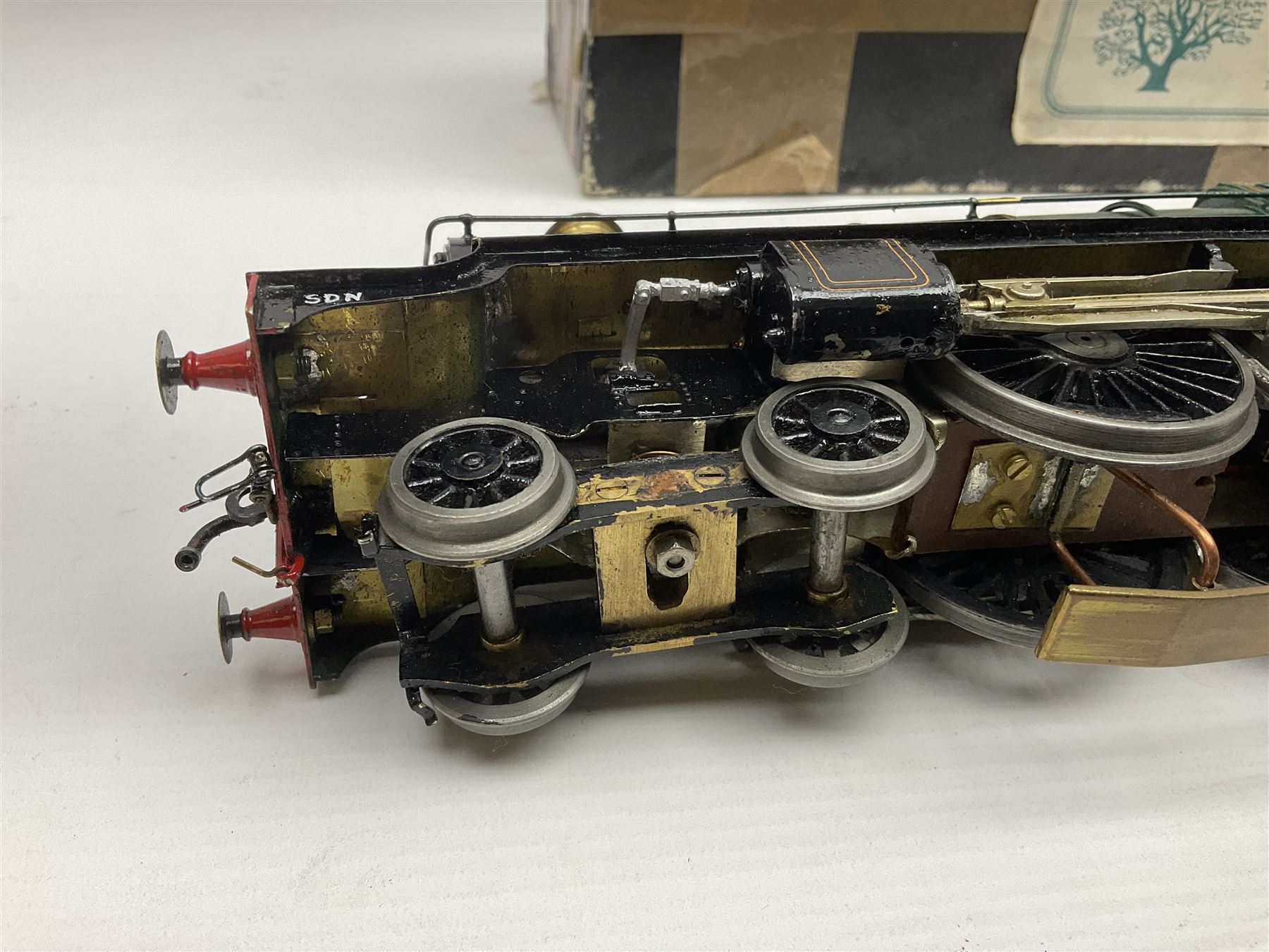 Oakville Kits '0' gauge - constructed and painted Great Western Star Class 4-6-0 locomotive 'Knight of the Golden Fleece' No.4016 and tender; in original kit box with paperwork