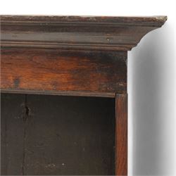 18th century oak plate rack, moulded projecting cornice over three shelves, on solid end supports 