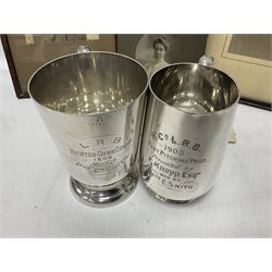 WWI bronze death plaque to Edwin Smith, together with two tankards presented to E.Smith and photographs of his family  