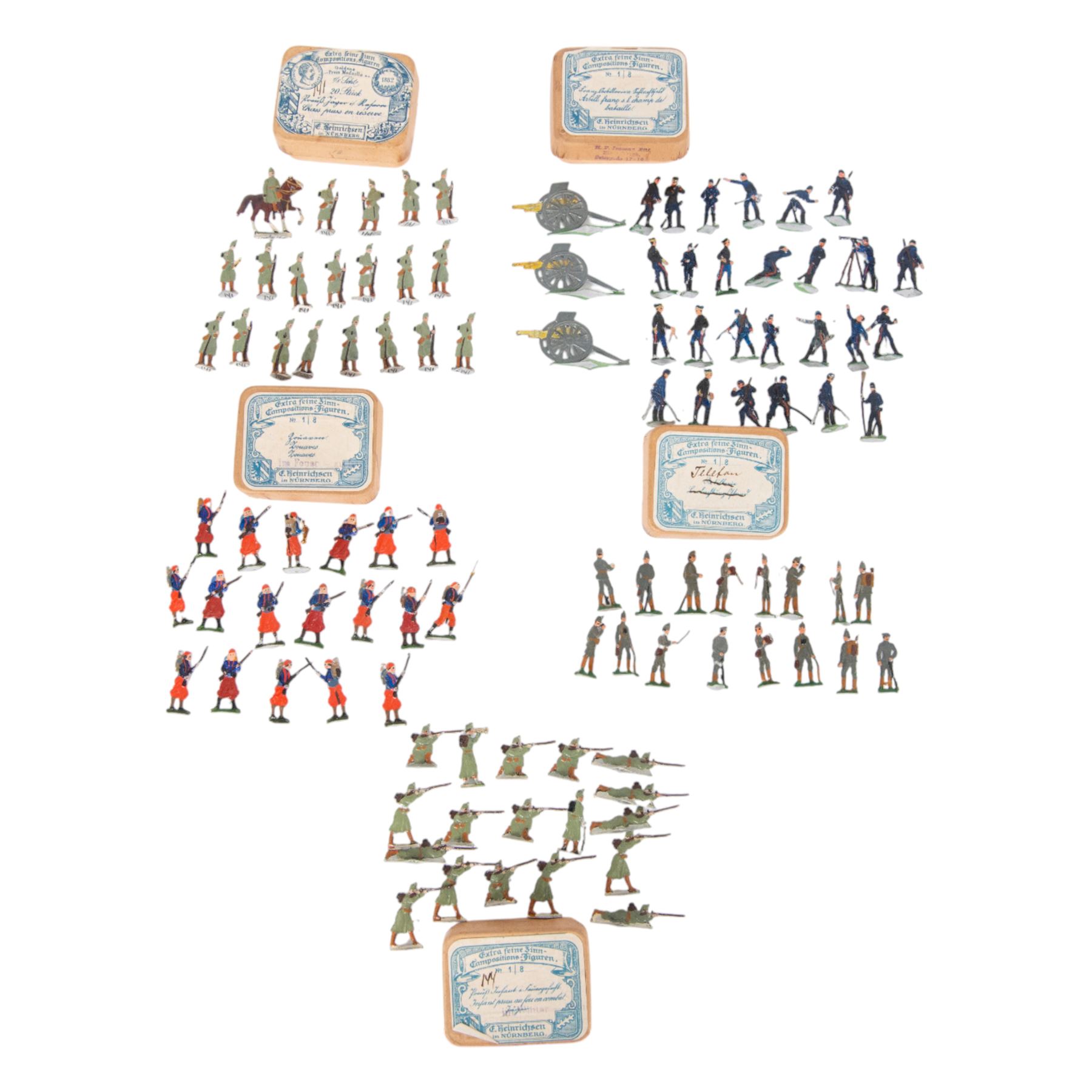 Henrichsen Zinnfiguren flats, circa 1912, flat pewter figures polychrome painted as WWI German Jagaer troops, Telegraph troops, French Zouaves, Jagaers firing and French Artillery