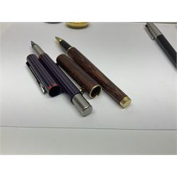 Pens, pocket watches and similar, including various Parker ballpoints, Ventura pocket watch with skeleton movement etc. 