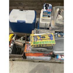 Black & Decker Powerfile, 2t trolley jack, axle stands, bench vice, framing kit, other tools and a Halfords cool box