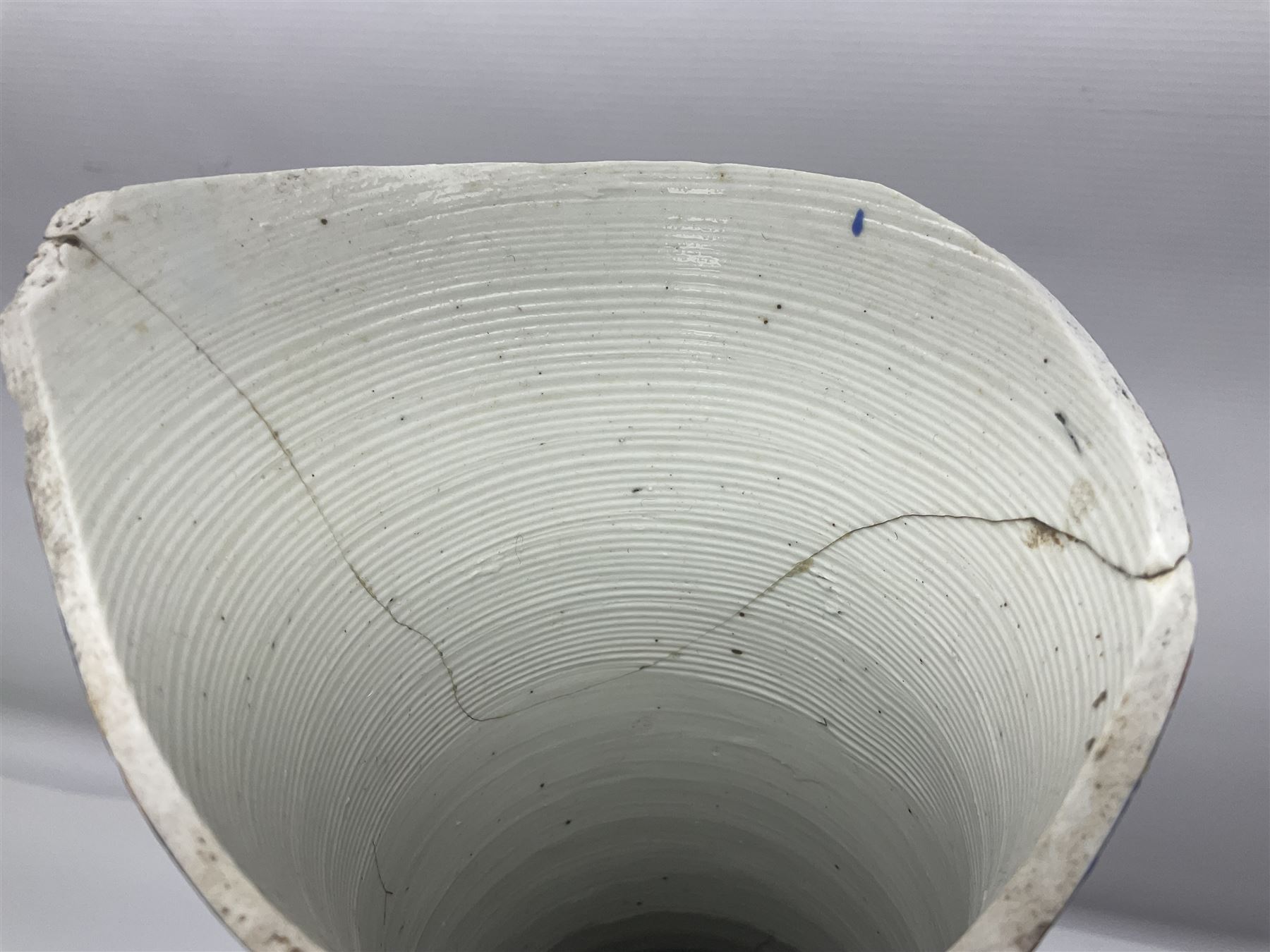 19th century Chinese floor vase of baluster form, hand painted with warriors and the emperor, the neck decorated with floral patterns and panels with landscapes, H64cm