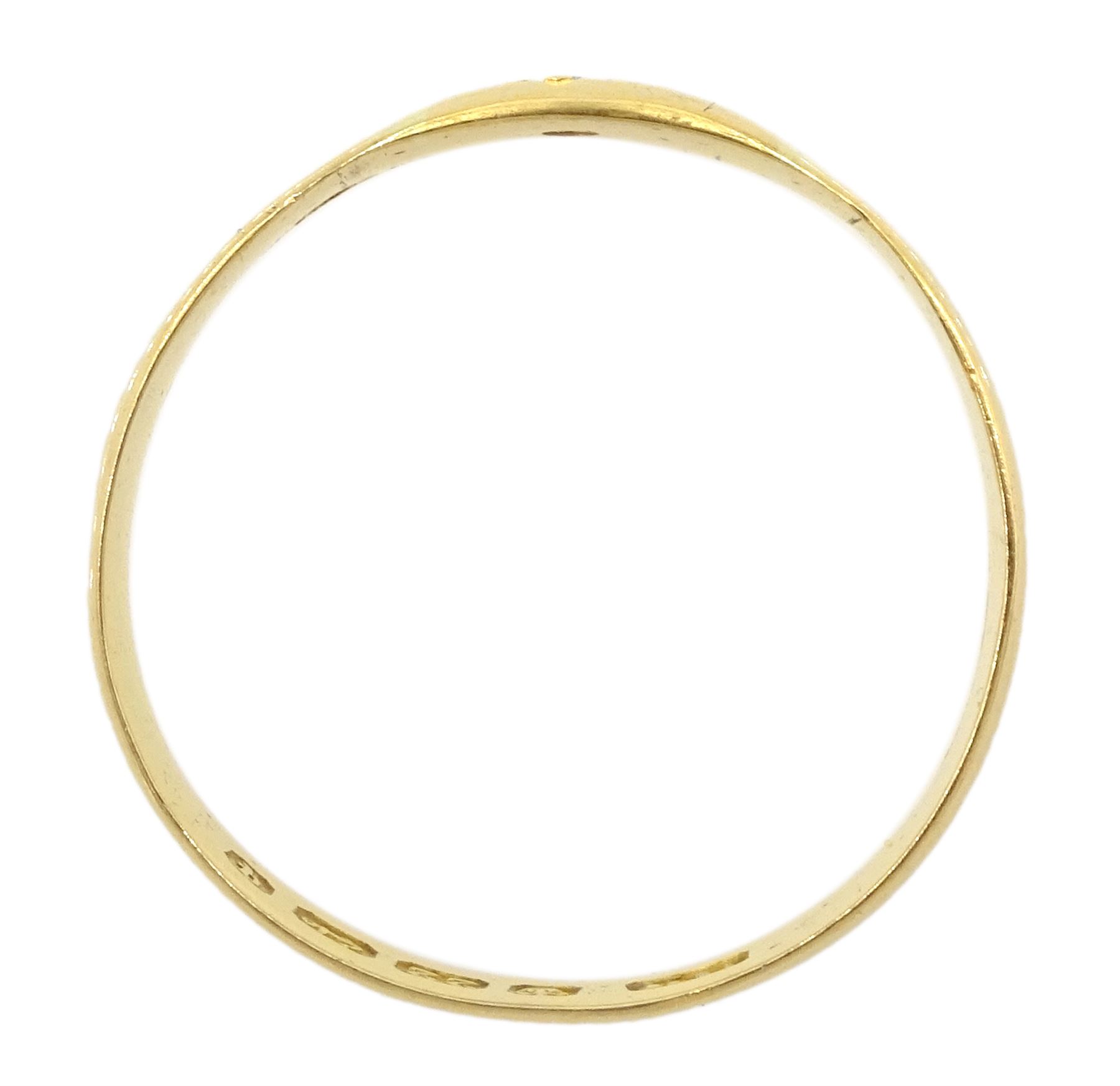 Victorian 22ct gold gypsy set single stone diamond ring, Birmingham 1890 