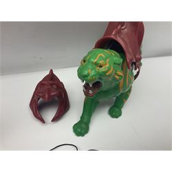 Group of 1980s Masters of the Universe figures to include He-Man, Skeletor, Stridor and Battle Cat, with collection of accessories 