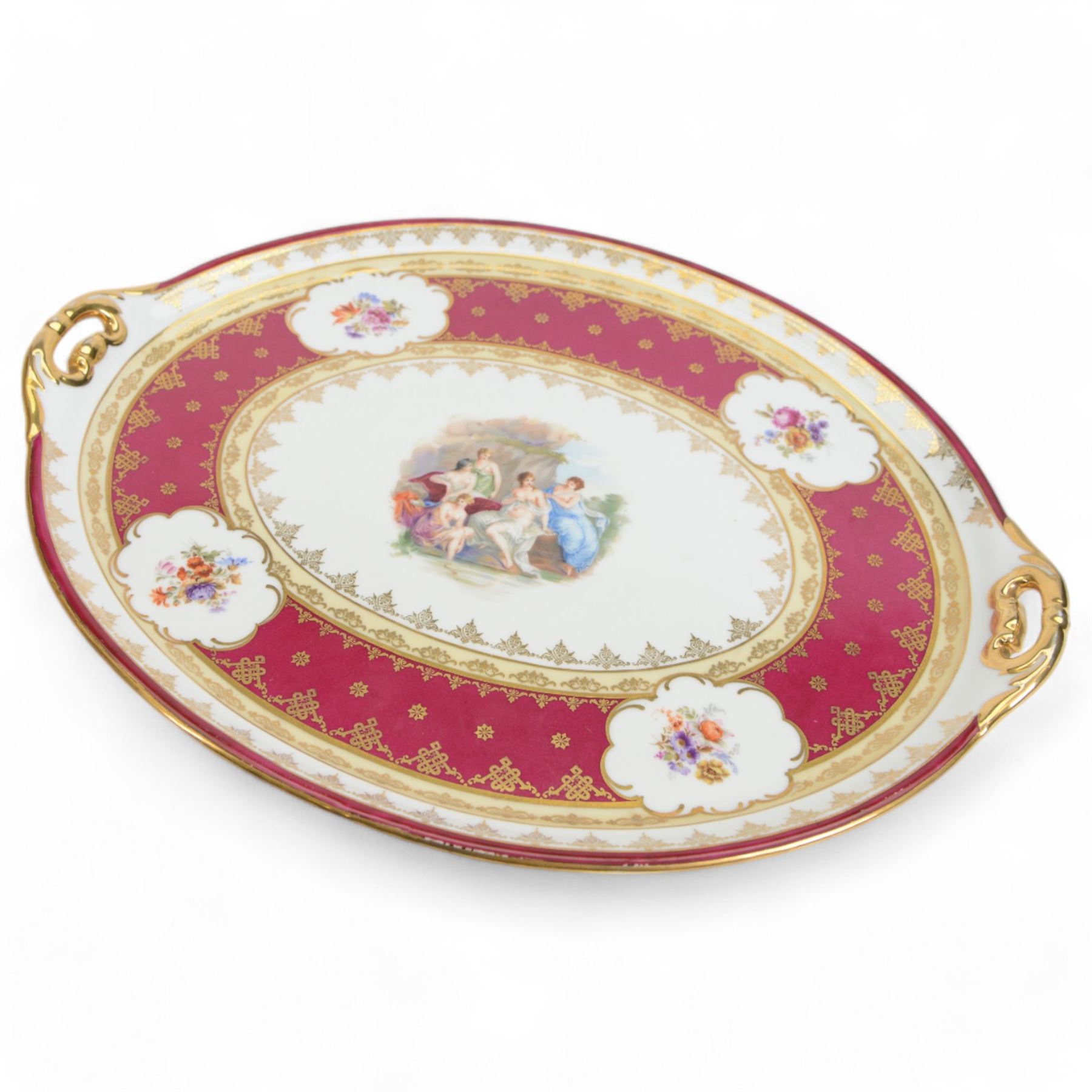 Vienna porcelain cabaret service for four, comprising tray, teapot, covered sucrier, milk jug, cups and saucers 