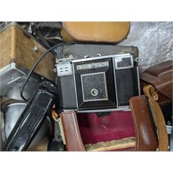 Collection of vintage cameras, including Minolta Hi-Matic 7S, No.2 C. Ensignette Deluxe, Zeiss Ikon etc