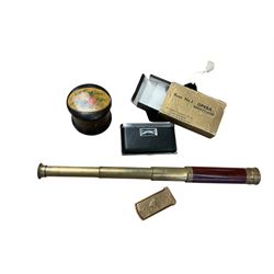 Quadruple needle dispenser, 'What are you dreaming about?' string dispenser, pocket telesc...