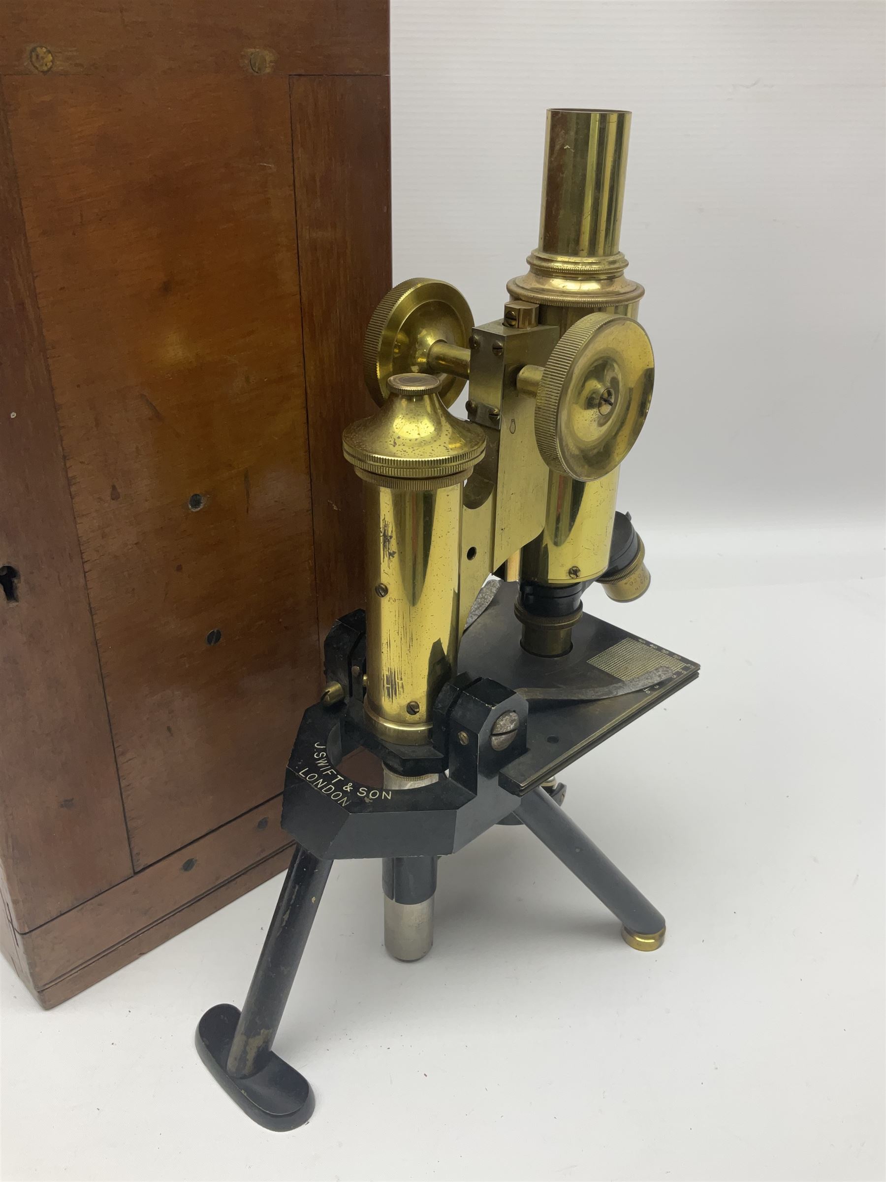 Brass lacquered microscope, by J. Swift & Son, London, in wooden carry cas no 13749, 