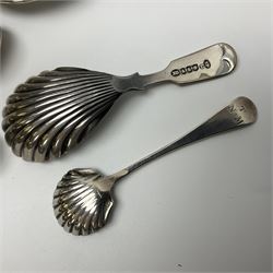 Sheffield silver-plated cruet set, comprising mustard pot, open glass salt and pepper pot on stand, together with a collection of silver plated spoons