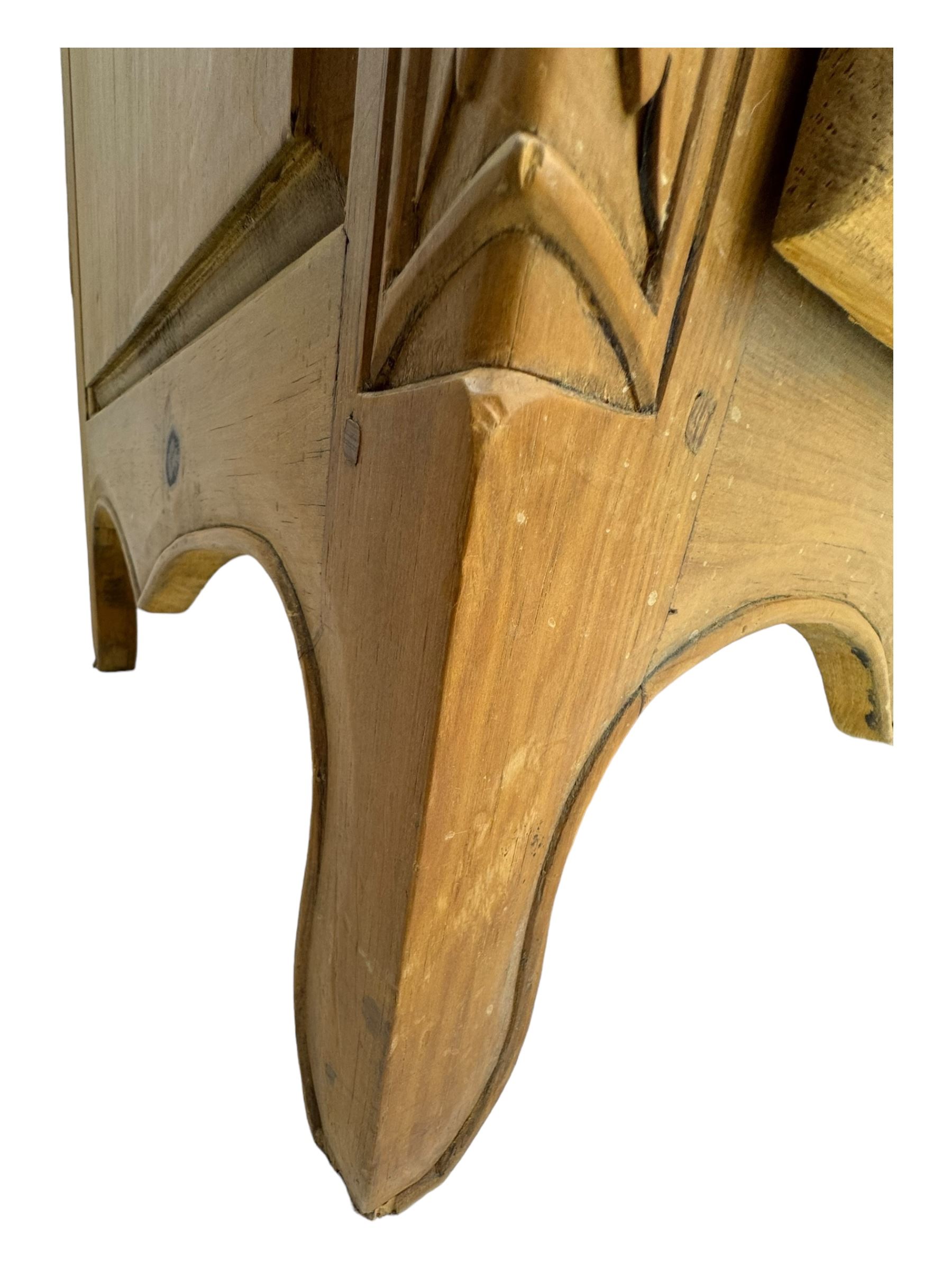 French design hardwood chest, rectangular top with moulded edge over two short and two long drawers with carved scrolling foliate decoration, flanked by carved acanthus leaf columns, on bracket supports