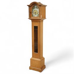 Mouseman - Oak 8-day grandmother clock, with a high quality weight driven movement and dia...