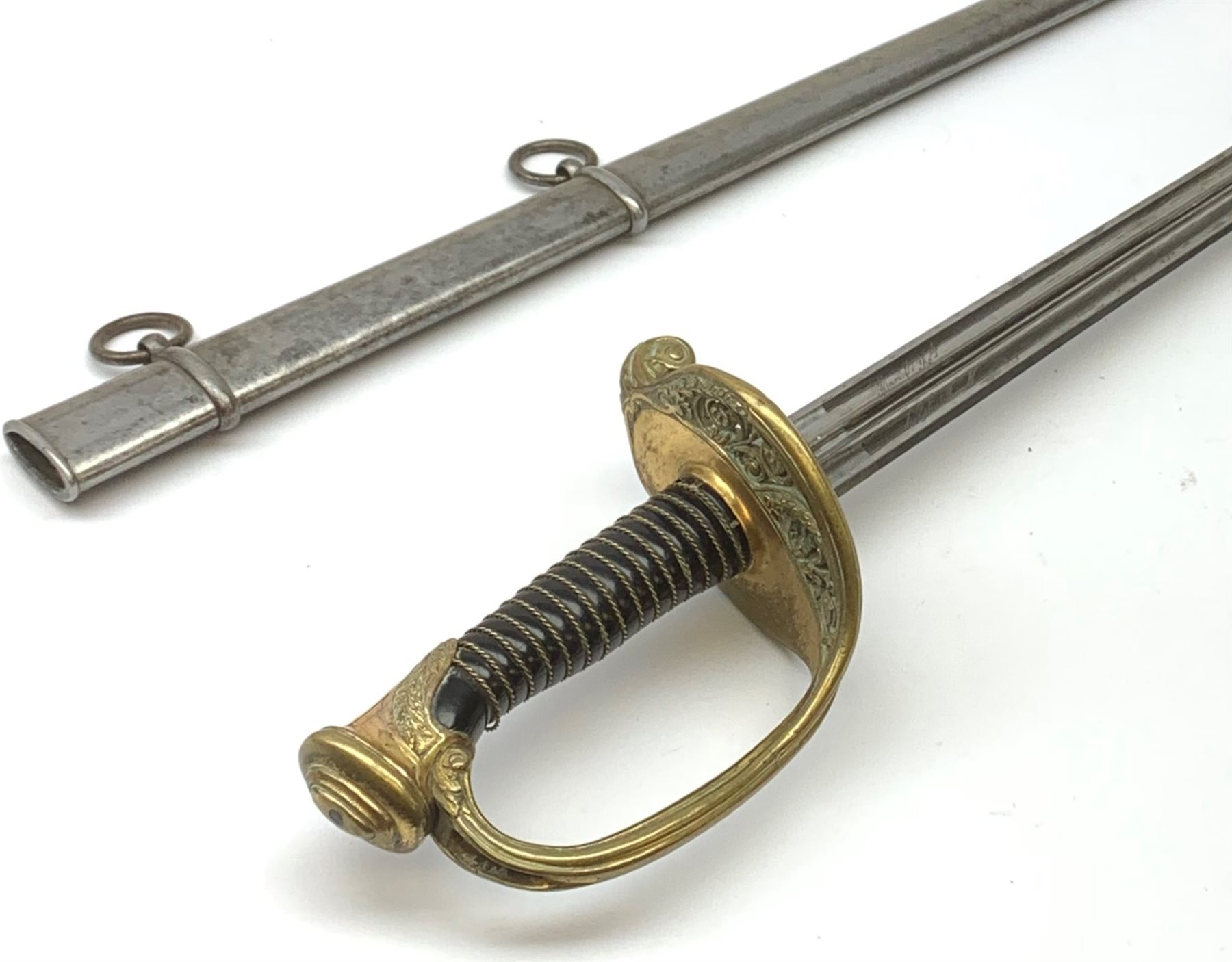 Early 19th century French Officer's sword, 85cm double edged triple