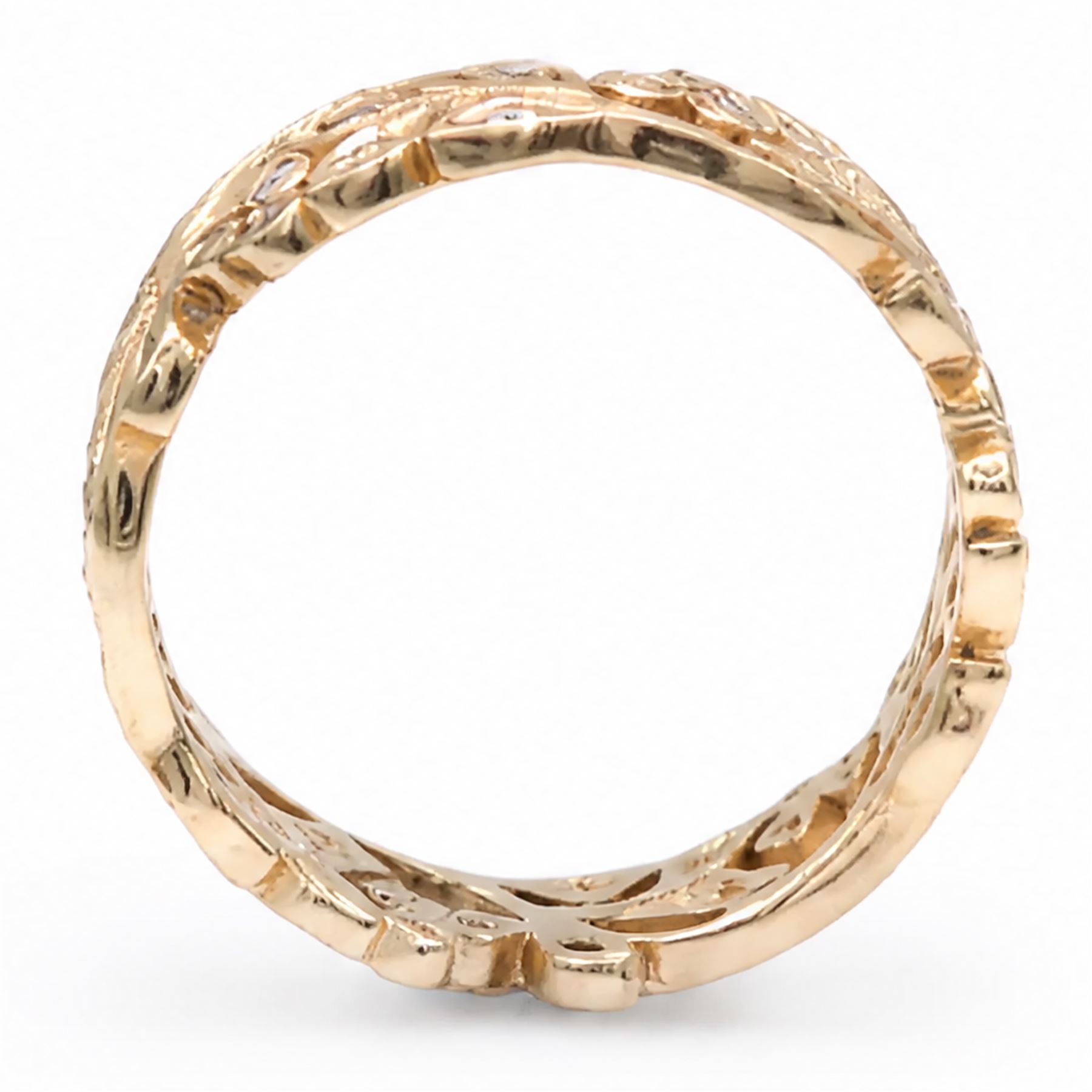 18ct rose gold diamond floral band, milgrain and pierced set with round cut diamonds, stamped 750