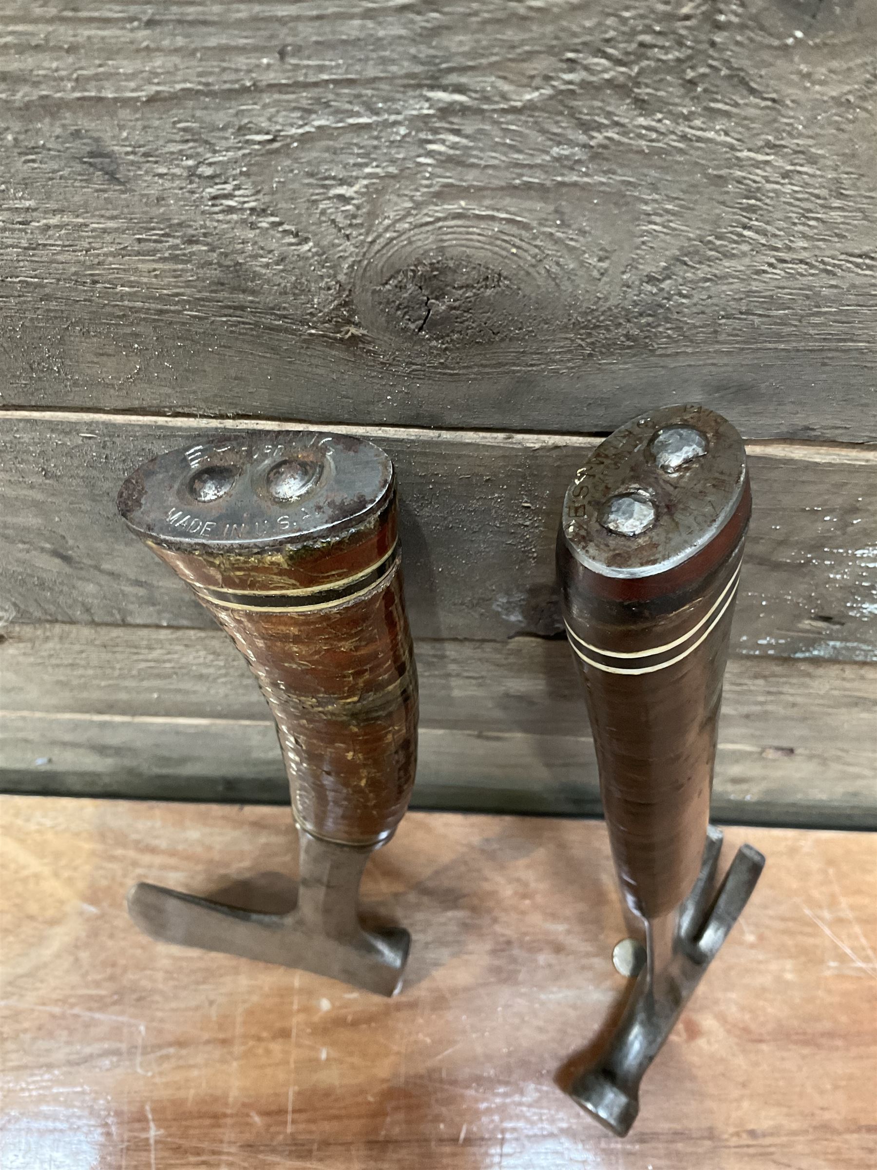 Estwing hatchet and hammer made in U.S, leather handles - THIS LOT IS TO BE COLLECTED BY APPOINTMENT FROM DUGGLEBY STORAGE, GREAT HILL, EASTFIELD, SCARBOROUGH, YO11 3TX