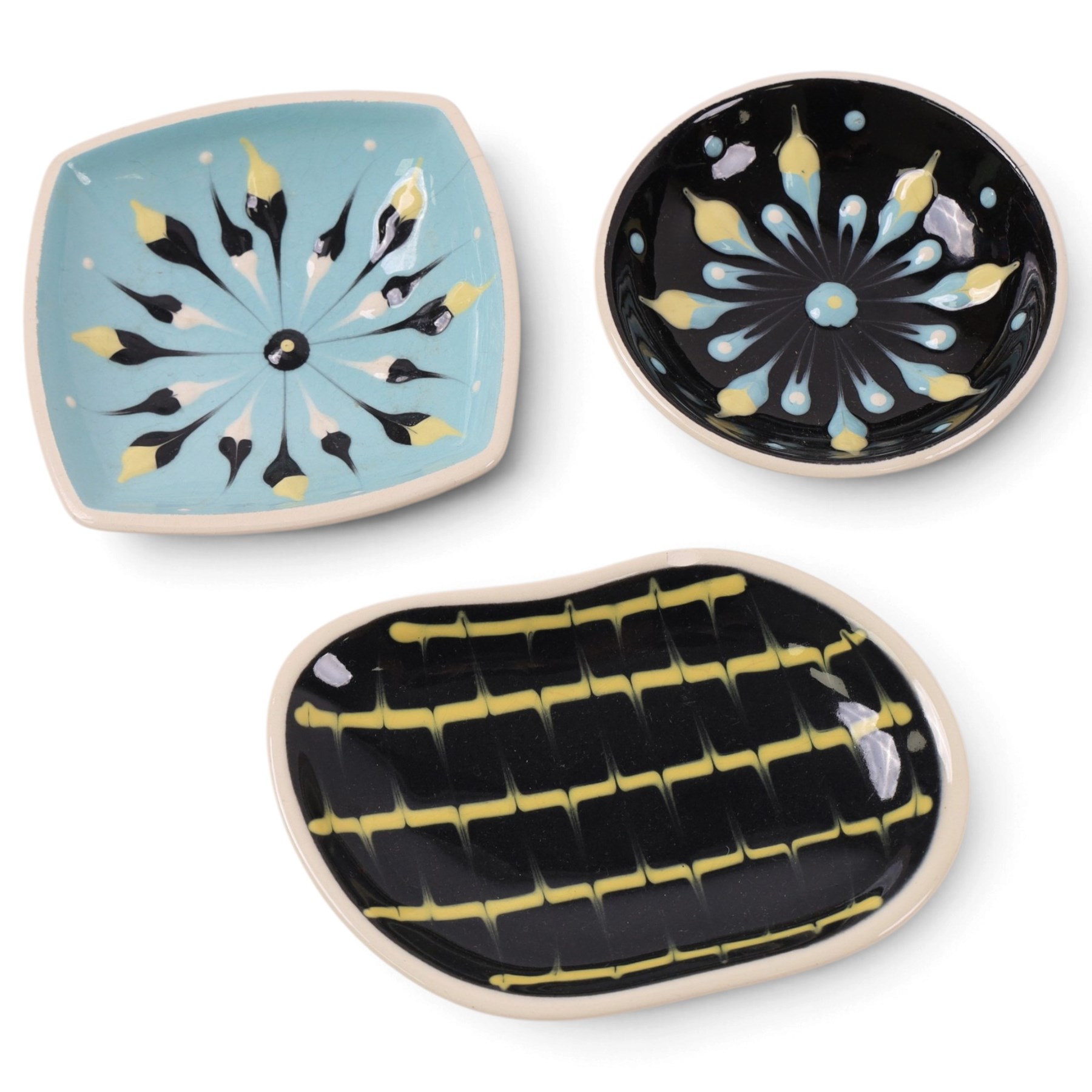 John Clappison for Hornsea pottery bowl, together with five trinket dishes and two cups 