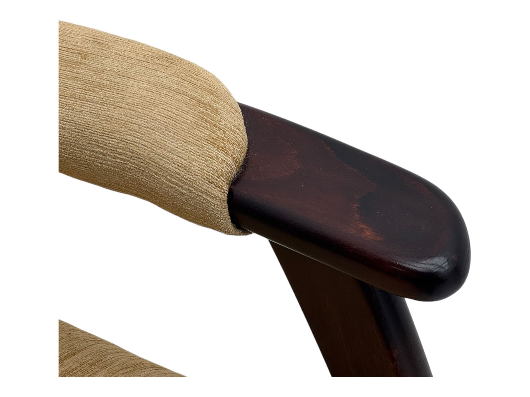 Cintique - late 20th century hardwood-framed easy chair 