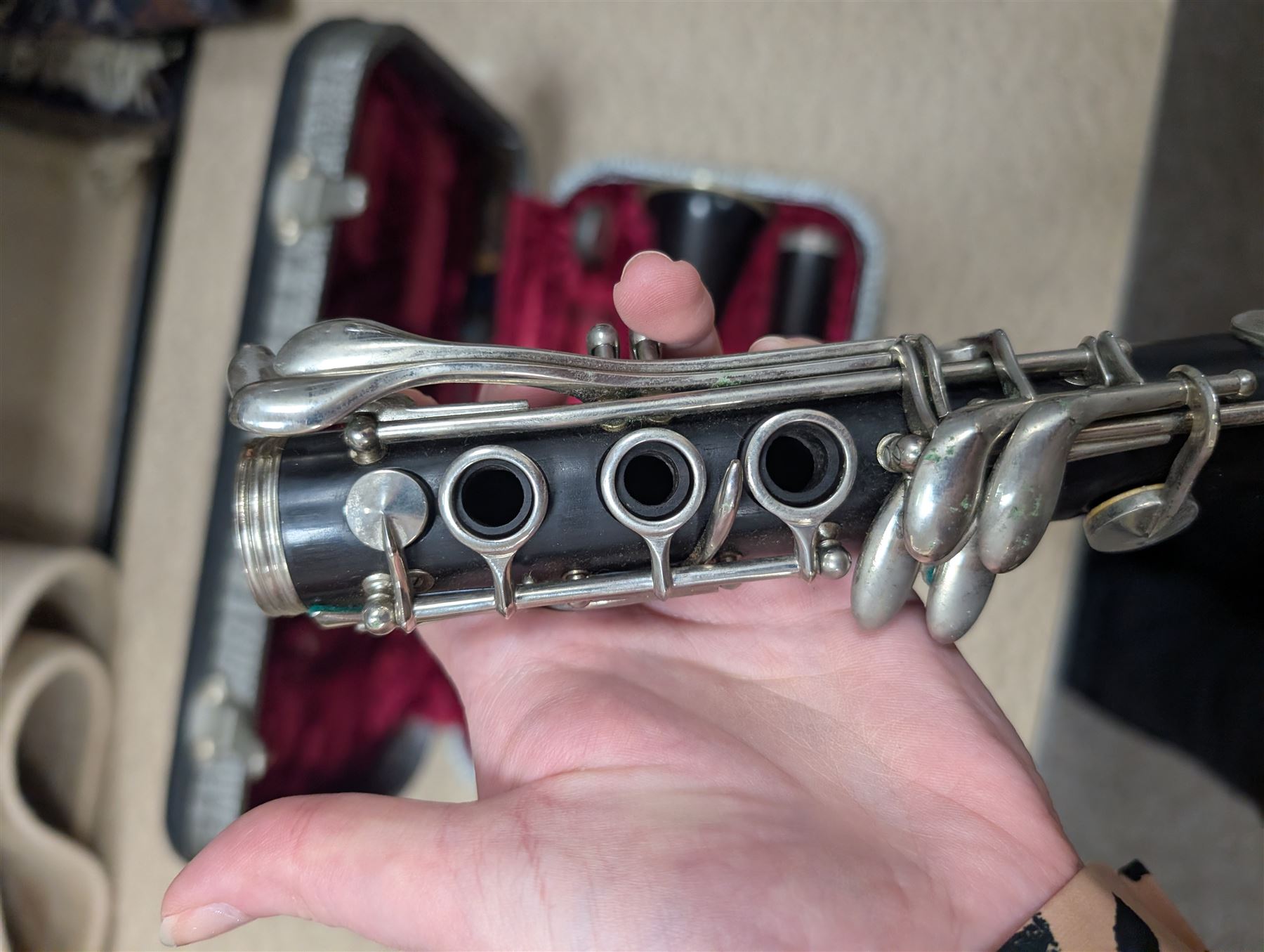 Carlo Ricordo bowl back mandolin, Selmer clarinet and a Boosey & Hawkes clarinet, all cased