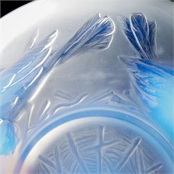 Ezan France - Art Deco 1930s opalescent pressed glass bowl depicting nesting birds, D25cm 