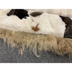 Alpaca rug/wall hanging depicting a gorilla on a cream background 