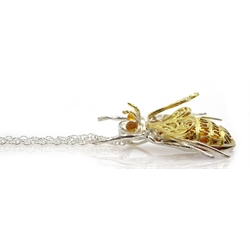 Silver amber set bee pendant necklace, stmaped 925