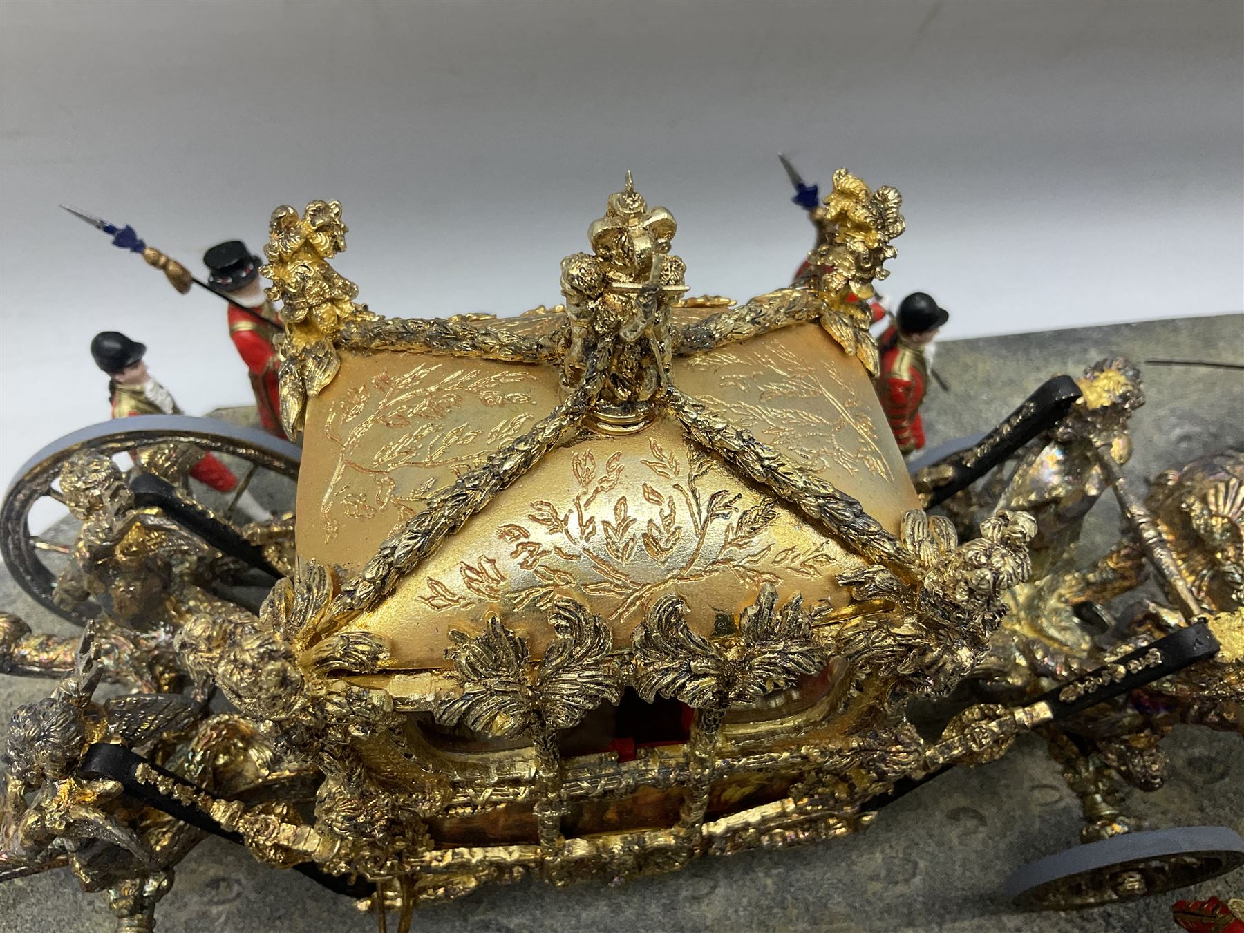 Border Fine Arts The Coronation 1953, model No. B0810, and sculpted by Ray Ayres, limited edition 150/350, with original box and certificate, L70cm  