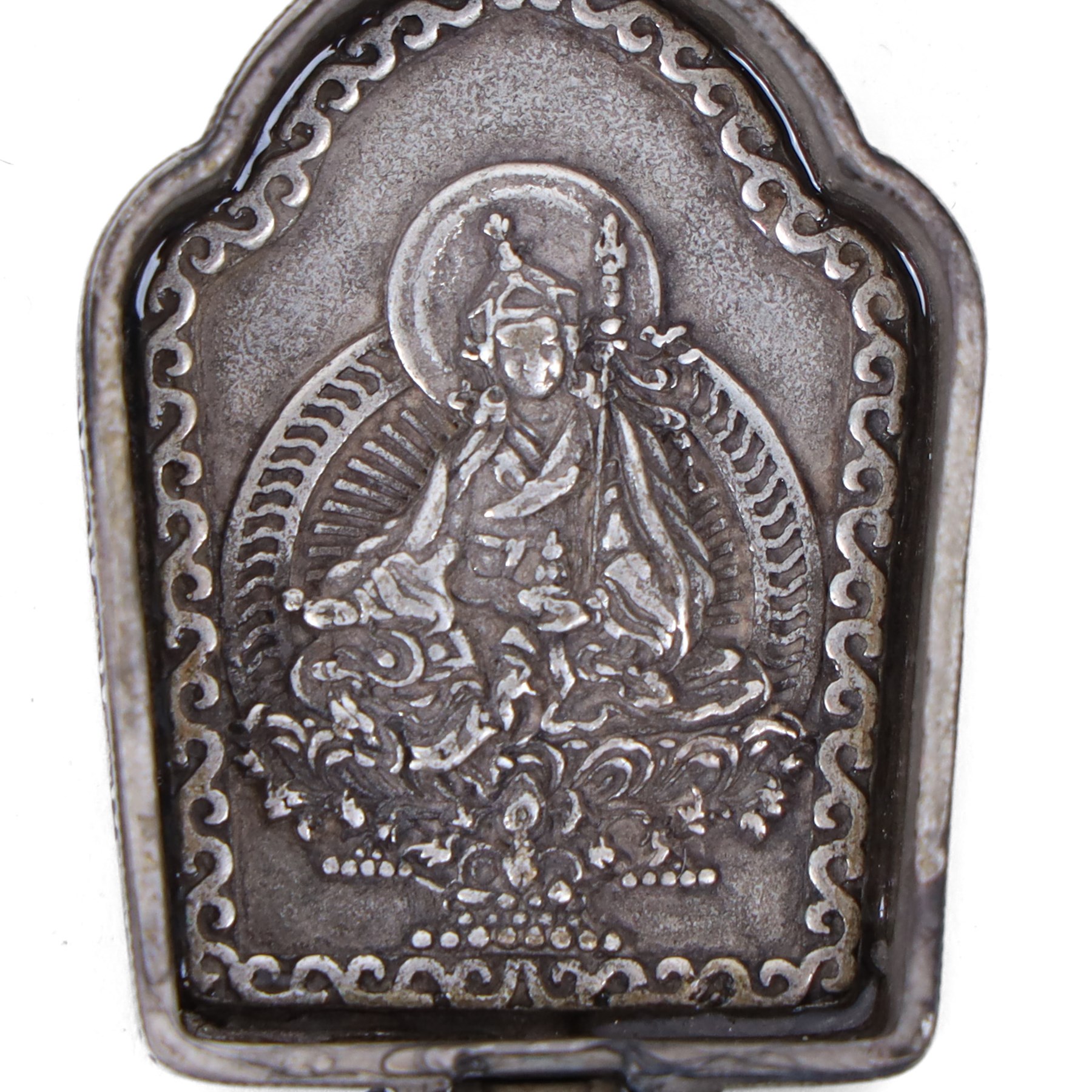 Pair of Tibetan prayer boxes, H5cm