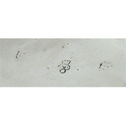 Queen Anne silver tankard, of plain tapering cylindrical form, with stepped and flat-domed cover, twit cast thumbpiece and curved handle, the body engraved with eagle crest, hallmarked Abraham Barachin, Hull, circa 1706, the body and cover stamped once with makers mark and twice with town mark, H18cm, approximate weight 21.46 ozt (667.7 grams)
