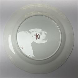 20th century Royal Crown Derby Imari 1128 pattern plates, comprising four side plates and three smaller examples, with printed and painted marks beneath, including illustration date codes for 1918 and 1920, and Roman numeral date code for 1979, larger examples D18cm, smaller D15cm, (7)
