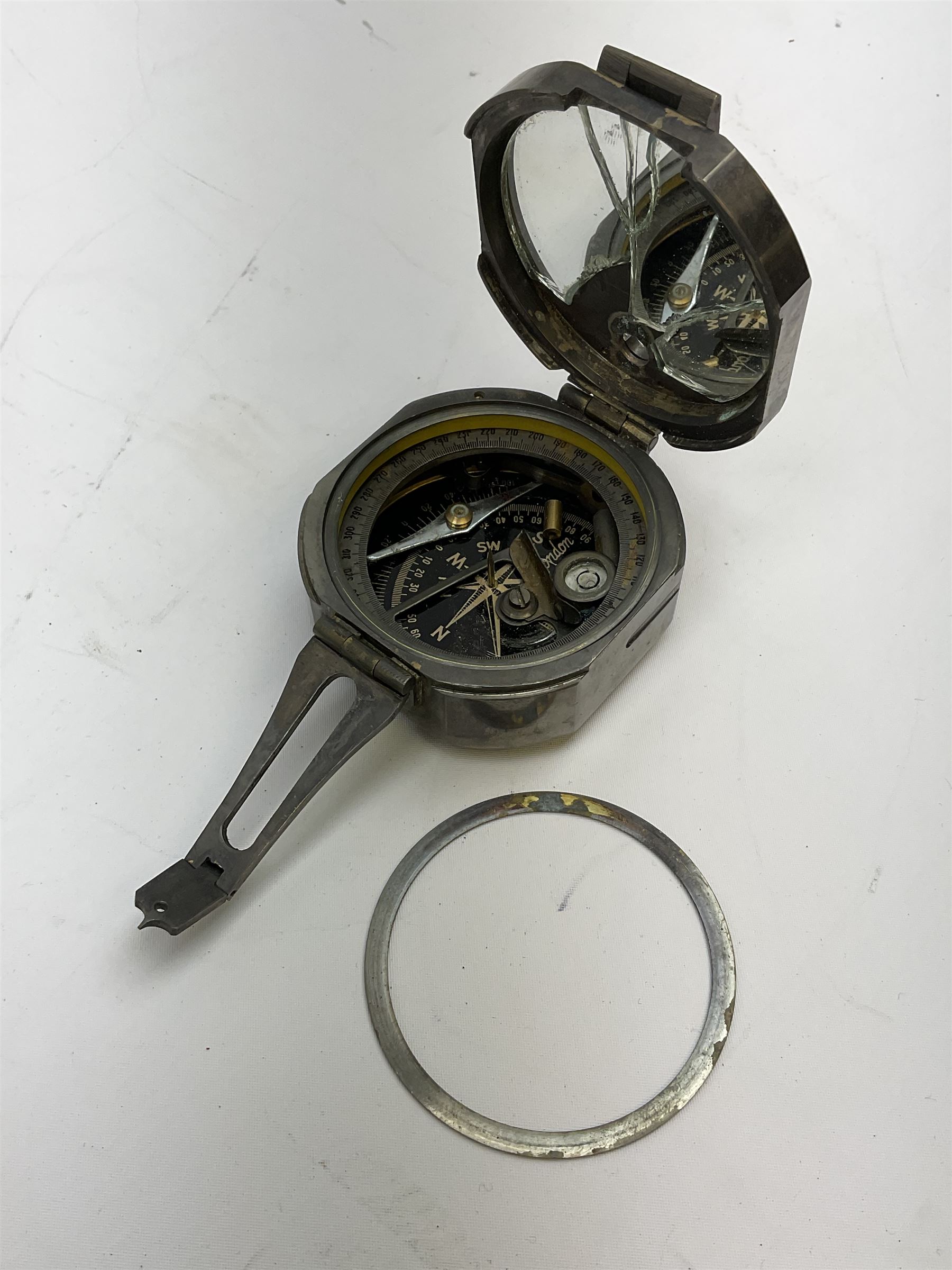 C.S.A. Stanley London 'Brinton Compass MKI 1862', brass trench art shell case trinket box, together with another box