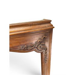 Early 20th century French oak window surround, shaped top with carved shell and acanthus leaf detail 
