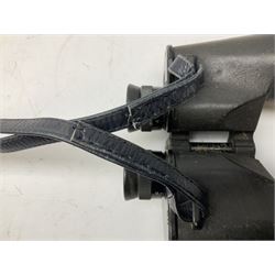 Pair of WW2 Bausch & Lomb U.S. Navy 7 x 50 binoculars, Mk.1 Model 2, impressed BU Ships No.80975 1941, serial no.OY6585, with neck strap