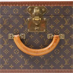 Mid-20th century Louis Vuitton monogram cabin trunk,  monogram canvas with lozine trim and brass mounts, single front leather handle with lock stamped Louis Vuitton with matching key code 1080701, the interior fitted with original webbing straps and lift-out tray, circa1960s, with original key present
