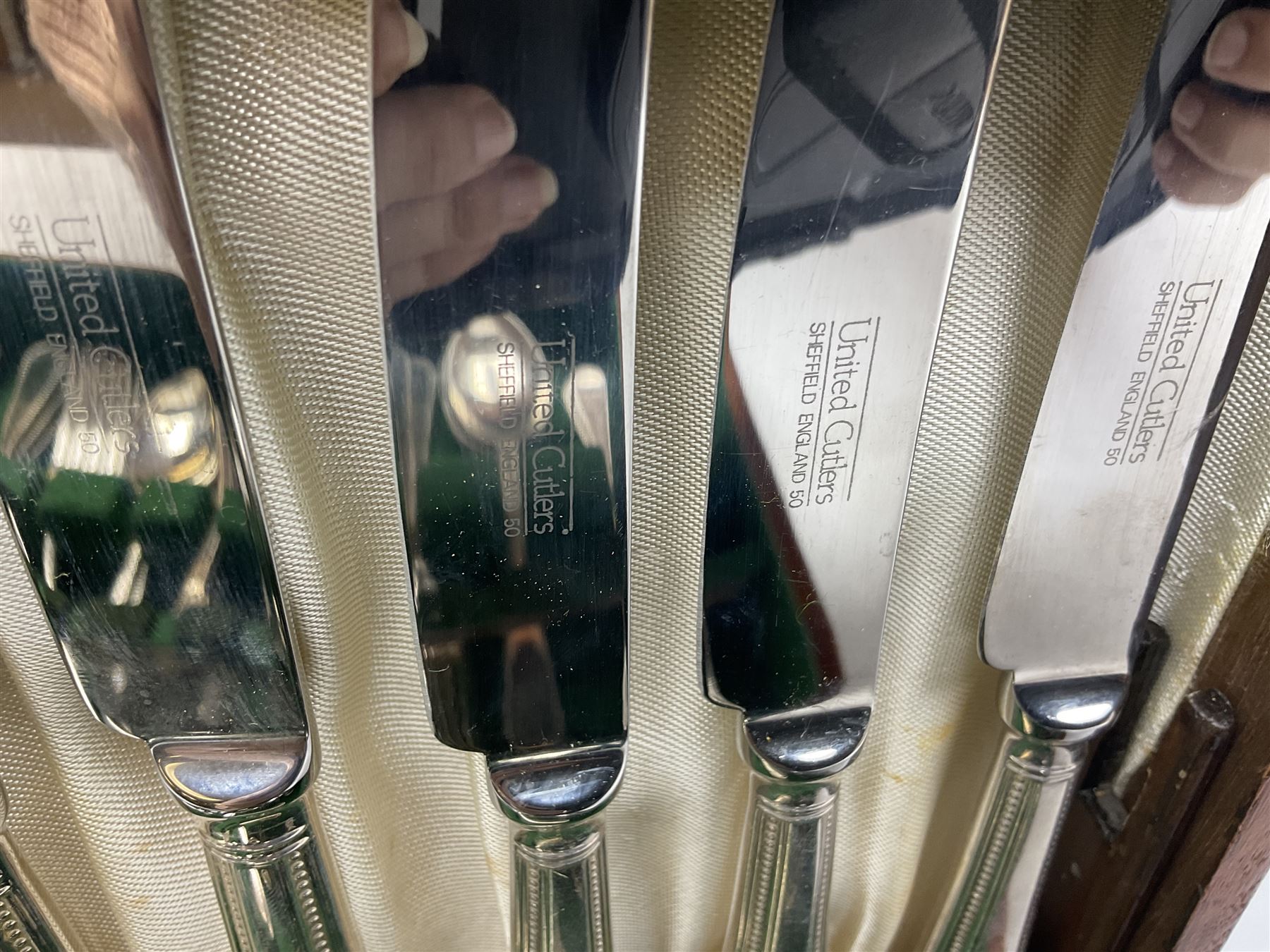 United Cutlers Sheffield silverplate canteen of cutlery for six