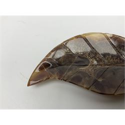 Hardstone dish in the form of a leaf, L10cm