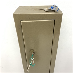 Steel gun cabinet with double locking single full length door for storage of four guns, internally H125cm W29cm D15cm with three sets of keys H126cm