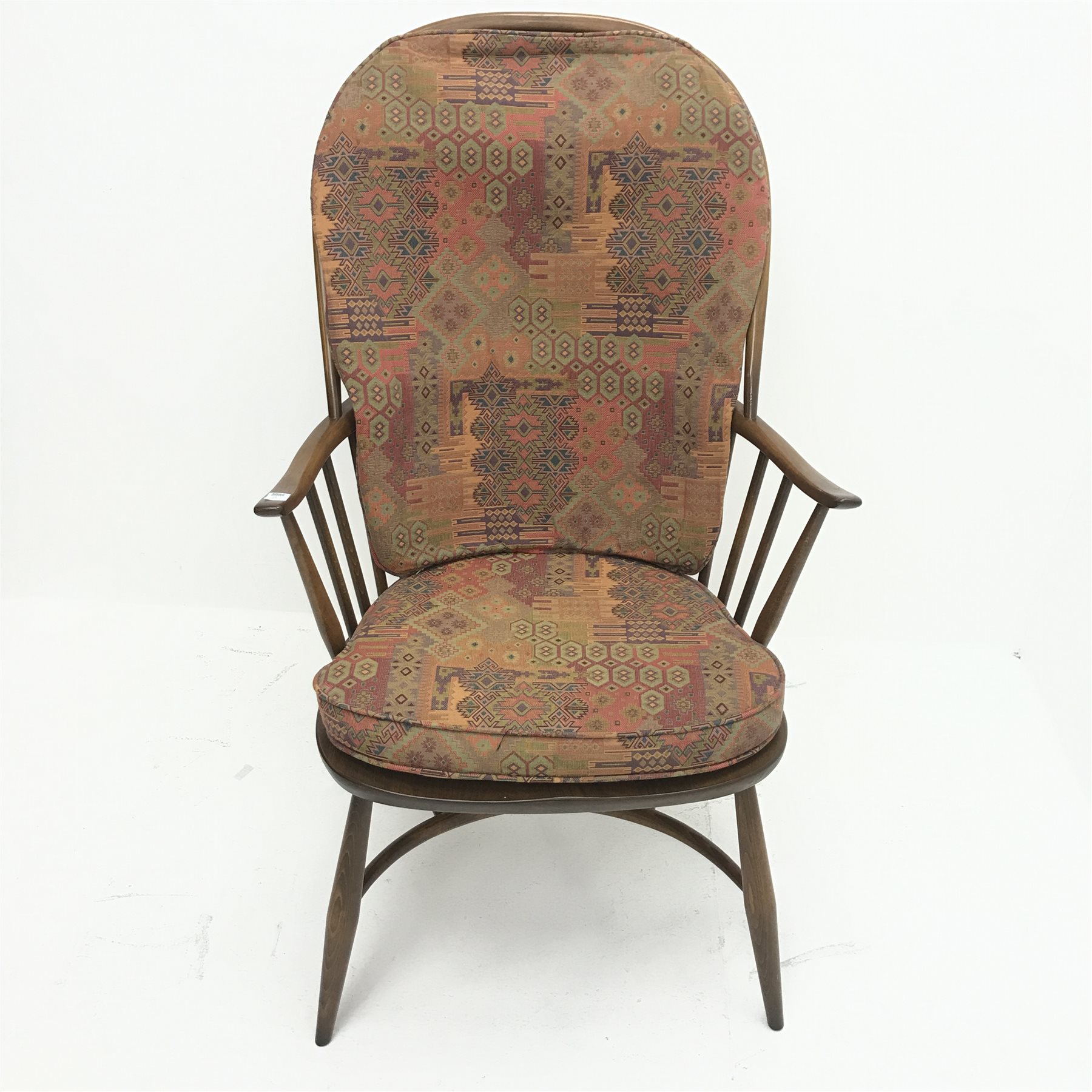 Ercol Golden Dawn elm Windsor chair, W62cm