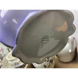 Royal Winton Art Deco style wash jug and bowl, in geometric purple design, together with two other large wash jugs with bowls and other similar ceramics, in three boxes 